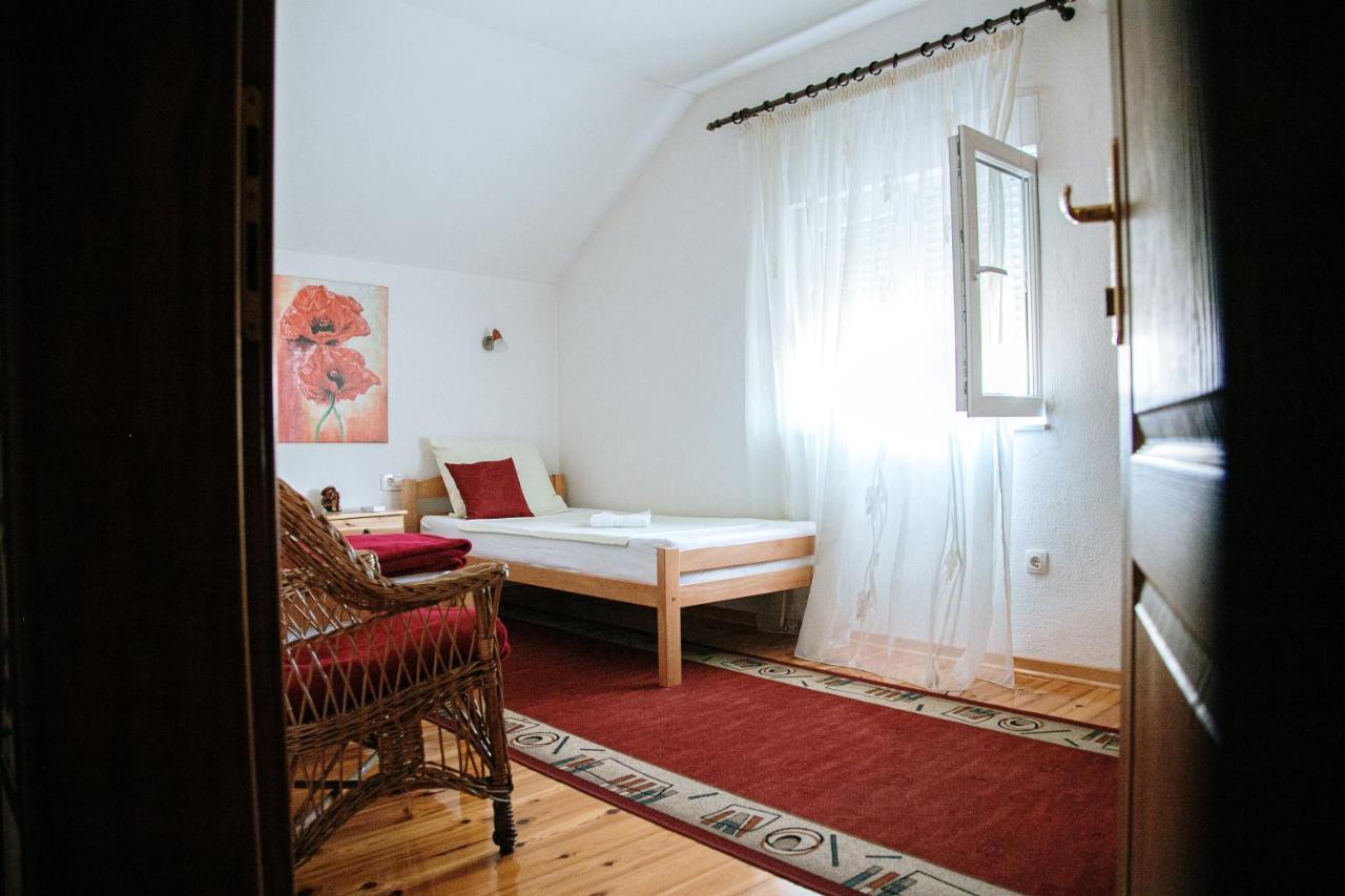 Apartment Ikar Mostar Esterno foto