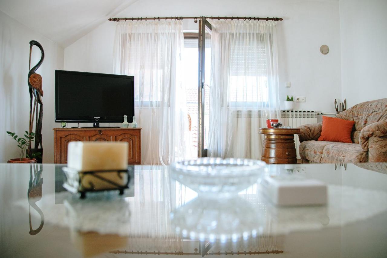 Apartment Ikar Mostar Esterno foto
